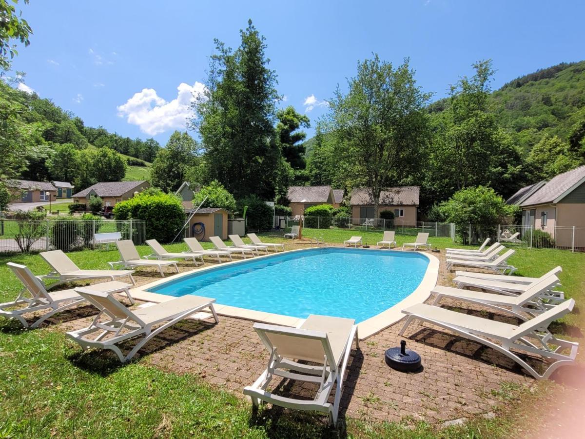 Village 17 Gites, Piscine, Restaurant , 2 Gites Avec Spa, 3Km De Conques Extérieur photo