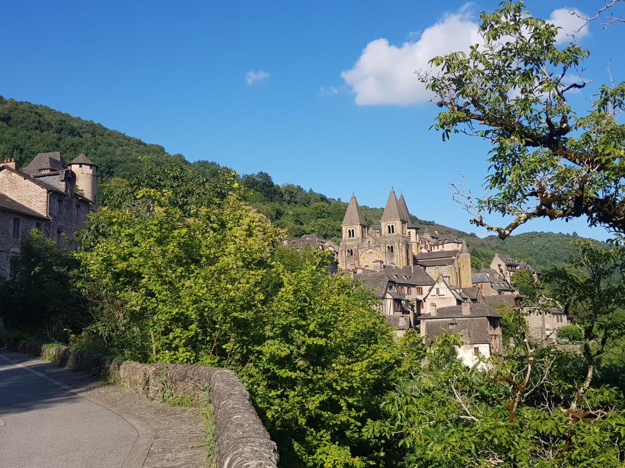 Village 17 Gites, Piscine, Restaurant , 2 Gites Avec Spa, 3Km De Conques Extérieur photo