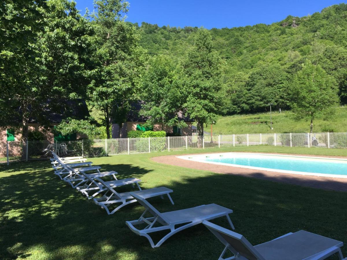 Village 17 Gites, Piscine, Restaurant , 2 Gites Avec Spa, 3Km De Conques Extérieur photo